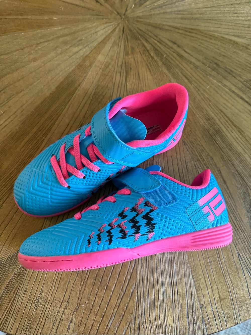 Brooman Kids Indoor Soccer Cleats